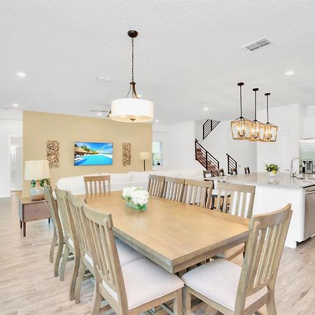 Stunning 9Br Home - Family Resort With Private Pool, Hot Tub, Games Room And Bbq! Kissimmee Extérieur photo