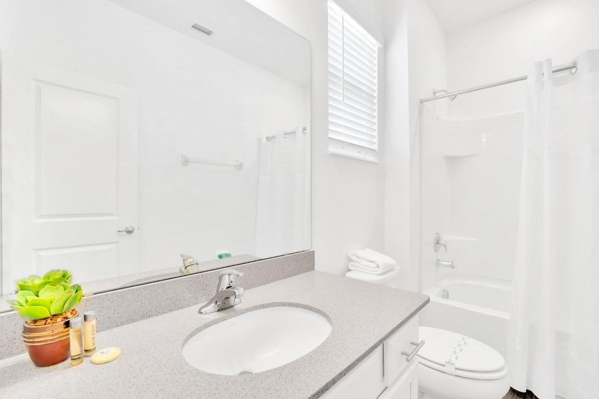 Stunning 9Br Home - Family Resort With Private Pool, Hot Tub, Games Room And Bbq! Kissimmee Extérieur photo
